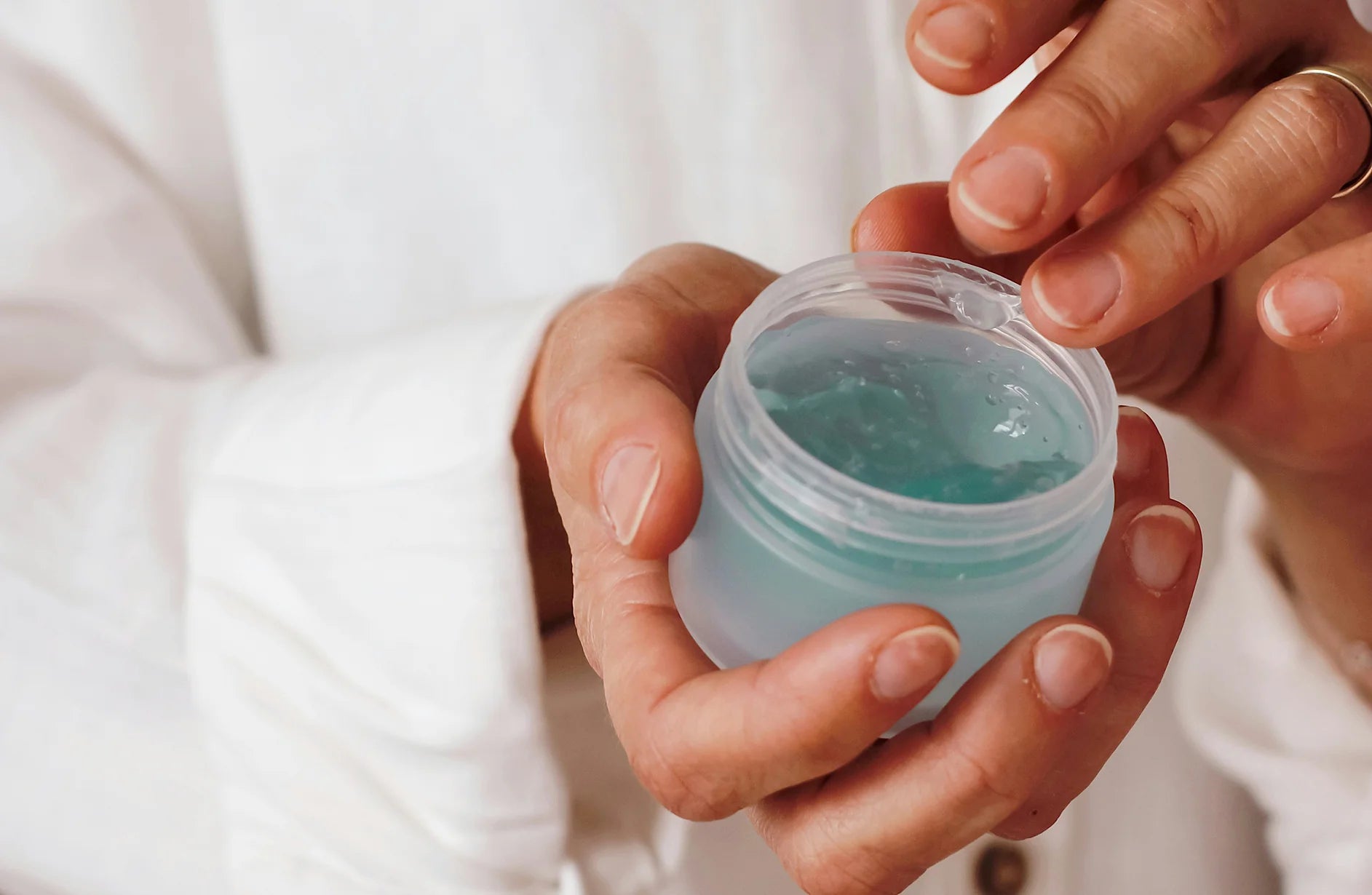 Gewone cremes en gels